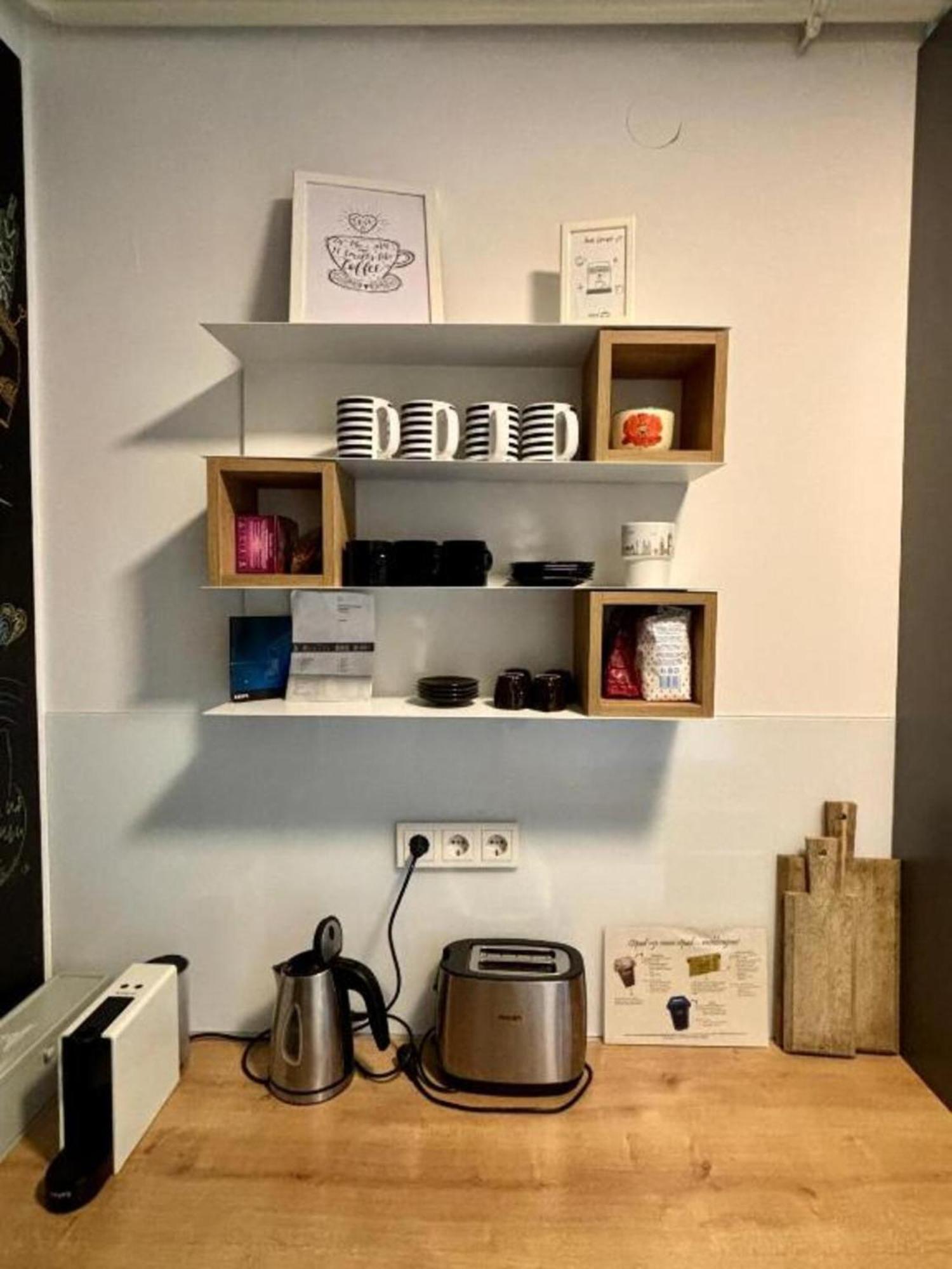 Modern & Charming - Free Private Parking Apartment Zagreb