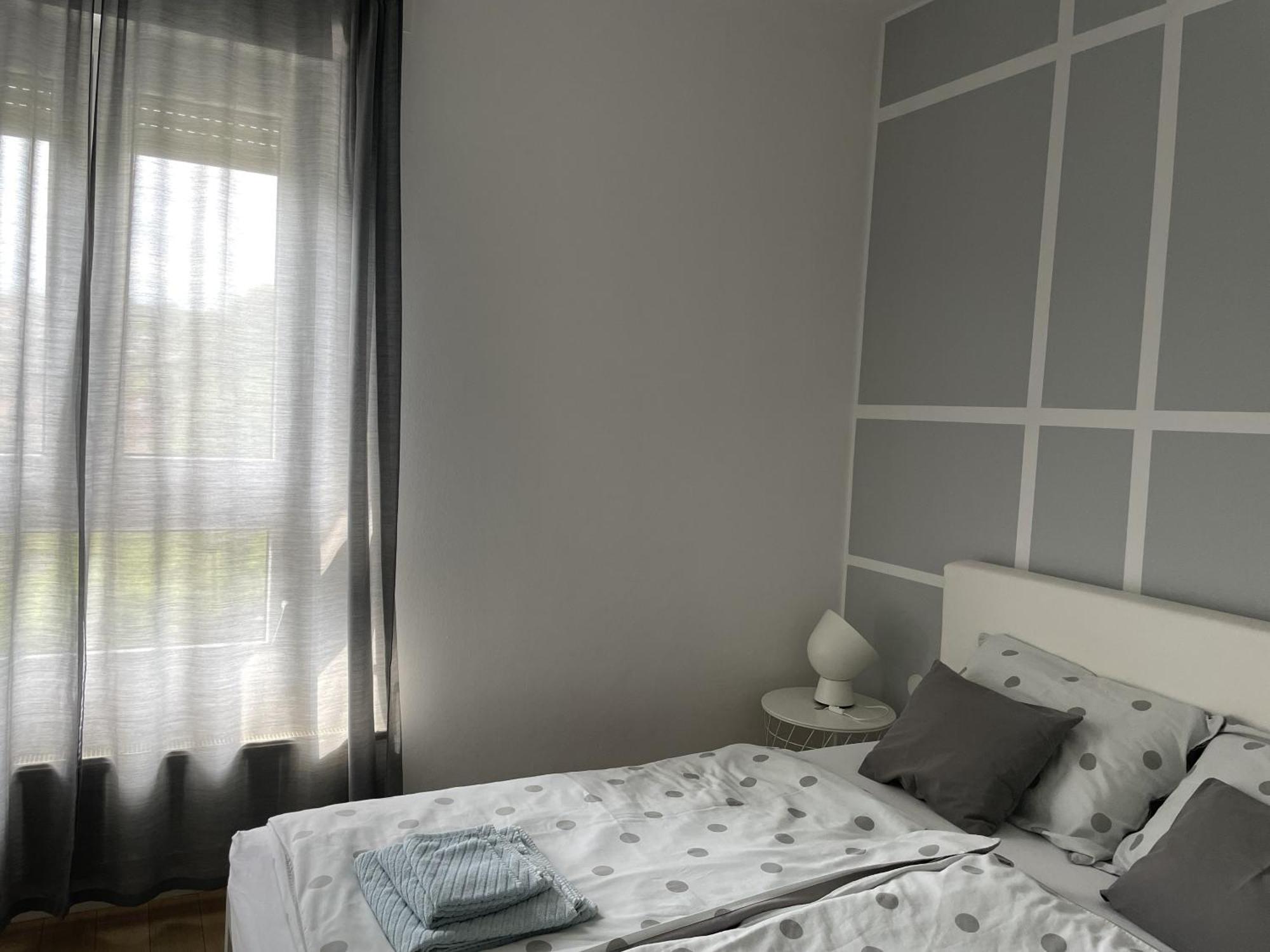 Modern & Charming - Free Private Parking Apartment Zagreb
